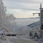 Enklawa W Porebie * Długopole-Zdrój