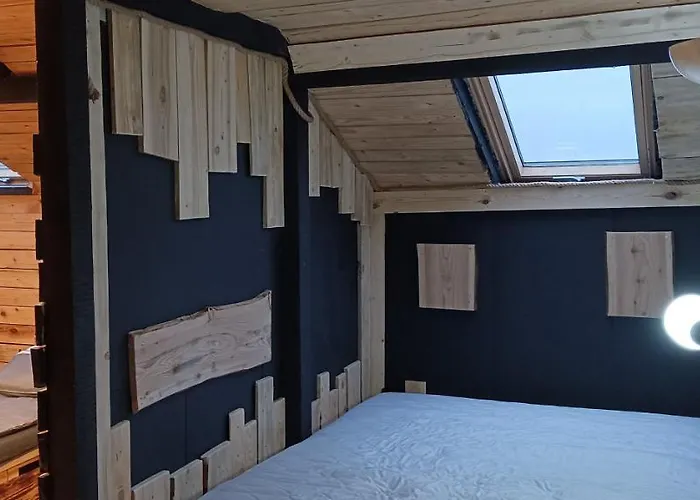 Enklawa W Porebie * Długopole-Zdrój