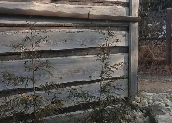 Enklawa W Porebie Długopole-Zdrój